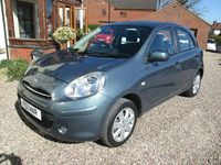 Begagnad Nissan Micra Acenta 2011 Silver Halvkombi
