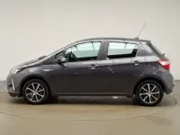 Used Toyota Yaris Hybrid 100 HP (73 kW) 2018 Grey Hatchback