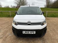 Used Citroën Berlingo 75 HP (55 kW) 2019 White MPV