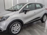 Used Renault Captur Dynamique 90 HP (66 kW) 2016 Silver SUV