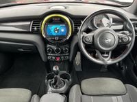 Used Mini Cooper S Hatch 189 HP (139 kW) 2019 Red Hatchback