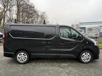 Used Renault Trafic 2017 Black MPV