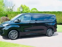 Usado Ford Transit Custom Limited 170 CV (125 kW) 2025 Negro Van