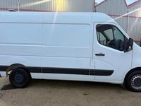 Second-hand Vauxhall Movano 135 CP (99 kW) 2021 Alb Monovolum