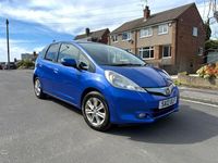 Used Honda Jazz Hybrid 102 HP (75 kW) 2012 Blue Hatchback