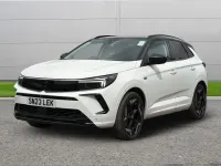 Used Vauxhall Grandland X GSe 296 HP (217 kW) 2023 White SUV