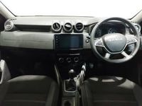 Usado Dacia Duster Journey 115 HP (84 kW) 2023 Branco SUV