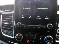 Begagnad Ford Transit Custom Limited 170 HK (125 kW) 2022 Vit Van