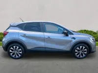 Używany Renault Captur Evolution 91 KM (66 kW) 2023 Szary SUV