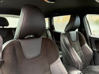 Used Volvo XC60 R-Design 190 HP (139 kW) 2015 White SUV