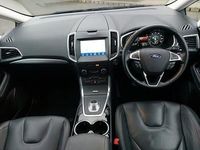 Used Ford S-MAX Titanium 190 HP (139 kW) 2022 Black MPV