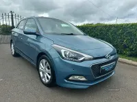 Used Hyundai i20 Premium SE 100 HP (73 kW) 2017 Blue Hatchback