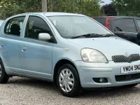 Used Toyota Yaris 2004 Silver Hatchback