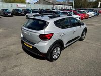 Begagnad Dacia Sandero Expression 2023 Grå Halvkombi