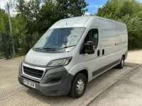 Used Peugeot Boxer 130 HP (95 kW) 2016 Silver Van