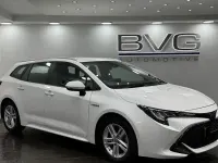 Used Toyota Corolla 122 HP (89 kW) 2021 White Estate