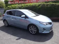 Used Toyota Auris Hybrid 136 HP (100 kW) 2013