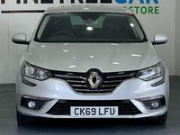 Used Renault Mégane IV Iconic 115 HP (84 kW) 2019 Silver Hatchback