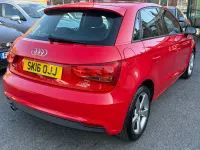Begagnad Audi A1 Sport 2016 Röd Halvkombi