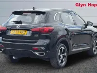 Begagnad MG HS SE 258 HK (189 kW) 2023 Svart SUV