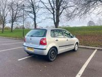 Usado VW Polo 2004 Prateado Citadino
