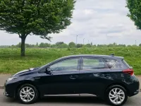 Used Toyota Auris Hybrid Business Edition 2016 Grey Hatchback