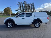 Used Mitsubishi L200 134 HP (98 kW) 2015 White Pickup