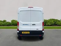 Begagnad Ford E-Transit 197 kW (269 HK) 2024 Vit Van