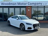Usado Audi TT S-Line 230 HP (169 kW) 2018 Branco Coupé