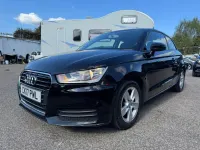 Begagnad Audi A1 Comfort 95 HK (69 kW) 2017 Svart Halvkombi