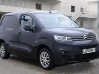 Used Citroën Berlingo PureTech 110 HP (80 kW) 2020 Black MPV