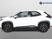 Used Toyota Yaris Hybrid Design 2022 White Hatchback