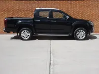 Usado Isuzu D-Max 163 HP (119 kW) 2021 Preto Pickup