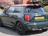 Used Mini John Cooper Works Hatch 231 HP (169 kW) 2020 Green Hatchback