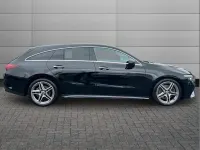 Used Mercedes CLA200 Executive 161 HP (118 kW) 2025 Black Estate