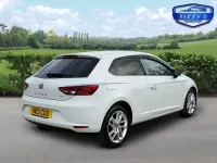 Begagnad Seat Leon SE 2013 Vit Halvkombi