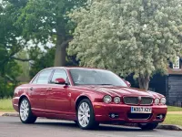 Used Jaguar XJ Executive 240 HP (176 kW) 2007 Red Sedan