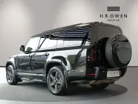 Używany Land Rover Defender SE Dynamic 2024 Czarny SUV
