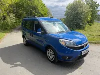 Usado Fiat Doblò Easy 120 HP (88 kW) 2016 Azul Monovolume