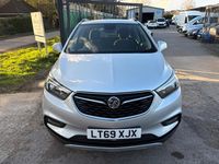 Usado Vauxhall Mokka X Active 140 CV (102 kW) 2019 Plateado SUV