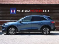 Used Ford Kuga Titanium 120 HP (88 kW) 2022 Blue SUV