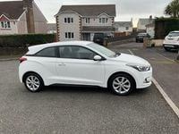 Used Hyundai i20 SE 2015 White Coupe