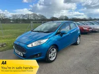 Used Ford Fiesta Zetec 82 HP (60 kW) 2014 Blue Hatchback