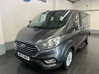 Usado Ford Tourneo Custom Titanium 2022 Magnetic (metallic colour) Van