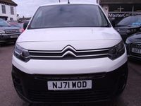 Used Citroën Berlingo PureTech 110 HP (80 kW) 2021 White MPV