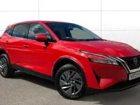 Used Nissan Qashqai Acenta Premium 140 HP (102 kW) 2023 Red SUV