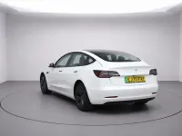 Used Tesla Model 3 Standard Range 239 kW (325 HP) 2020 White Sedan