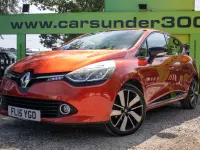 Used Renault Clio IV Dynamique 90 HP (66 kW) 2015 Red Hatchback