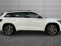 Used Skoda Kodiaq SportLine 150 HP (110 kW) 2022 Moon white metallic SUV