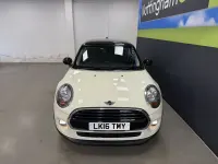 Used Mini Cooper Hatch 136 HP (100 kW) 2016 White Hatchback